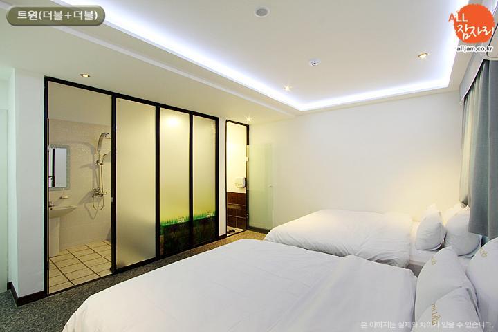 The Hotel Bon Suwon Kamer foto